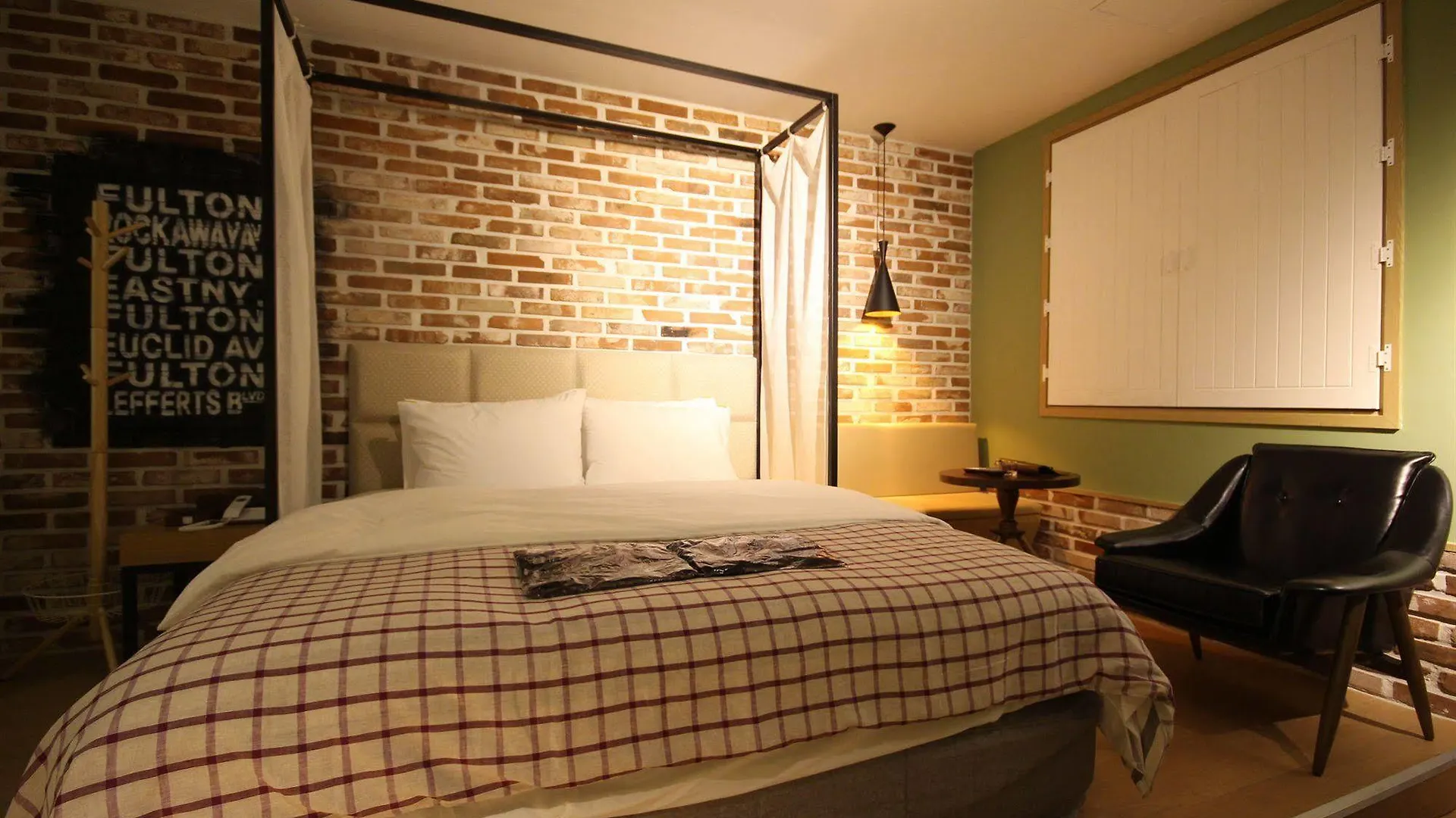 25 Hours Hotel Busan 3*,  South Korea